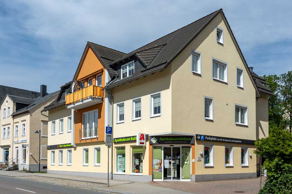 Apotheke am Rathaus Thalheim